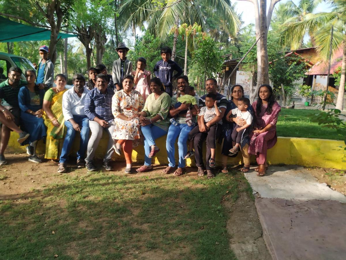 Holiyday In Vgf Farm House Dānishpet Esterno foto
